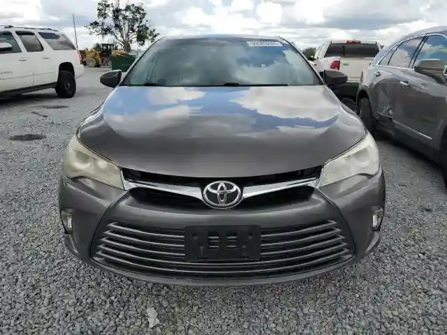 4T1BF1FK4HU750488 2017 TOYOTA CAMRY-4