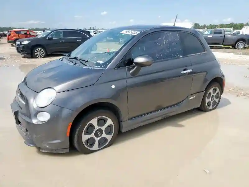 3C3CFFGE2HT575834 2017 FIAT 500-0