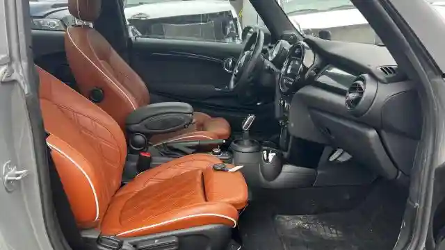 WMWXR5C06L2L60084 2020 MINI COOPER-4