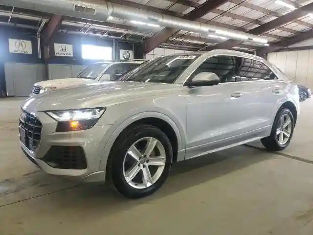 WA1AVAF12KD030389 2019 AUDI Q8-0