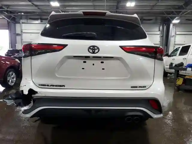 5TDJZRBH7MS130443 2021 TOYOTA HIGHLANDER-5