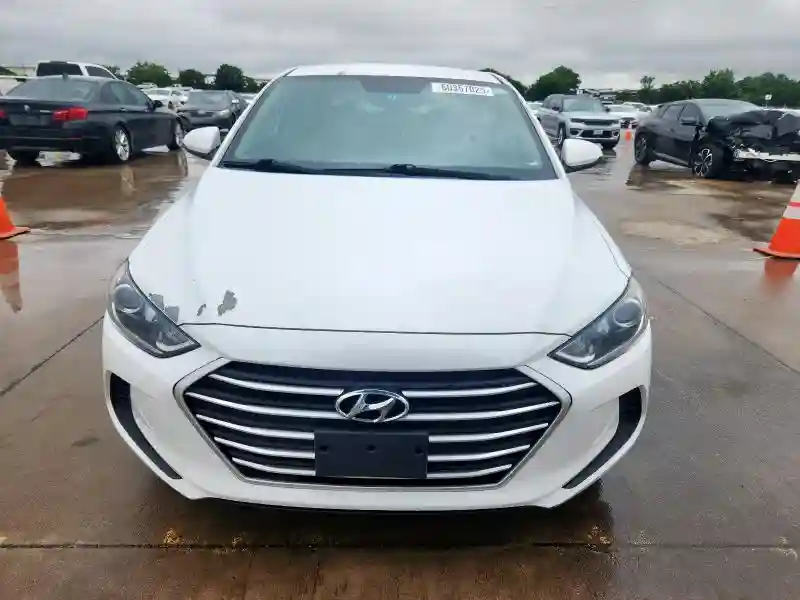 5NPD84LF3JH340605 2018 HYUNDAI ELANTRA-4