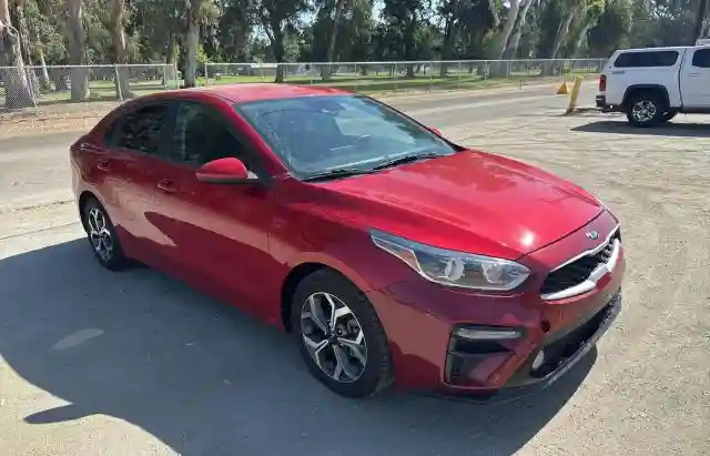 3KPF24AD6ME359525 2021 KIA FORTE-0