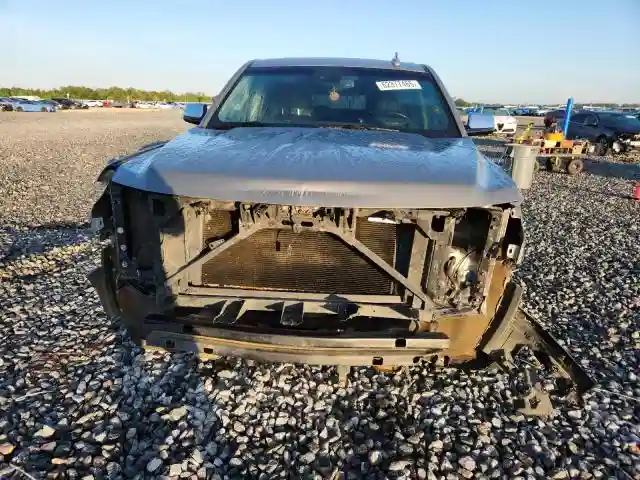 1GNSCJKC3KR129739 2019 CHEVROLET SUBURBAN-4
