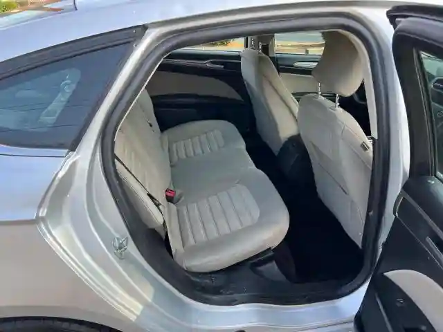 3FA6P0G7XKR143006 2019 FORD FUSION-5