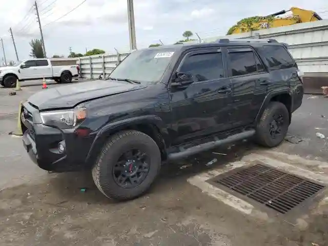 JTEEU5JR1M5237556 2021 TOYOTA 4RUNNER-0