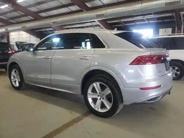 WA1AVAF12KD030389 2019 AUDI Q8-1