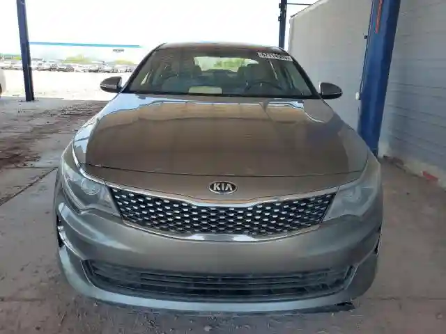 5XXGU4L38GG104129 2016 KIA OPTIMA-4