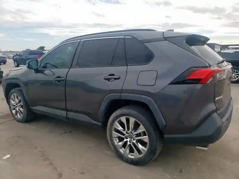 2T3C1RFV1MC102007 2021 TOYOTA RAV4-1