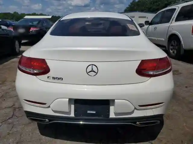 WDDWJ4JB6HF375890 2017 MERCEDES-BENZ C-CLASS-5