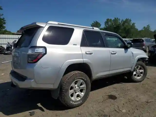 JTEBU5JR7H5433347 2017 TOYOTA 4RUNNER-2