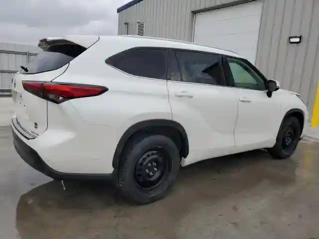 5TDGZRBH6MS131478 2021 TOYOTA HIGHLANDER-2