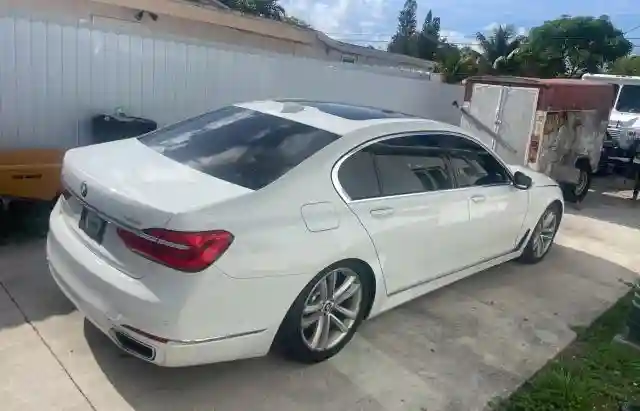 WBA7F2C55GG419122 2016 BMW 7 SERIES-3