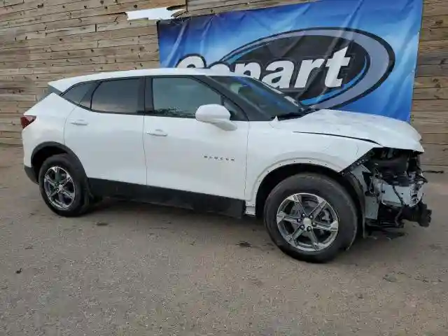 3GNKBHR48SS142526 2025 CHEVROLET BLAZER-3