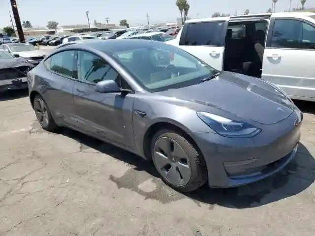 5YJ3E1EA8PF431008 2023 TESLA MODEL 3-3