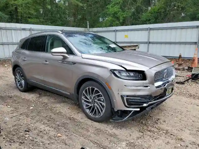 2LMPJ6L93KBL22755 2019 LINCOLN NAUTILUS-3