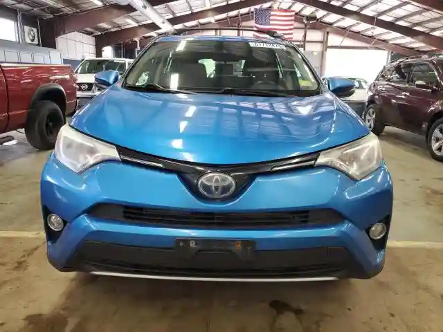JTMRJREV8JD193702 2018 TOYOTA RAV4-4