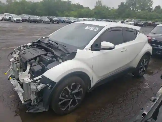 NMTKHMBX5MR118680 2021 TOYOTA C-HR-0