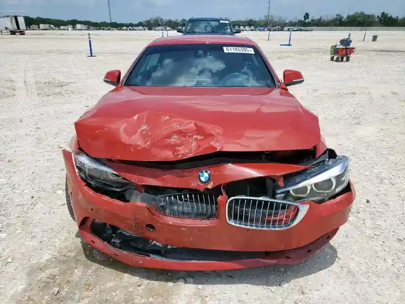 WBA4Z1C53JEC71496 2018 BMW 4 SERIES-4