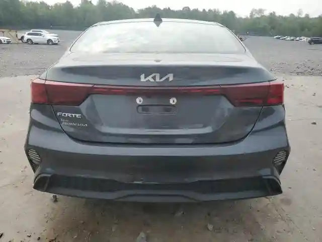 3KPF24AD5RE743058 2024 KIA FORTE-5
