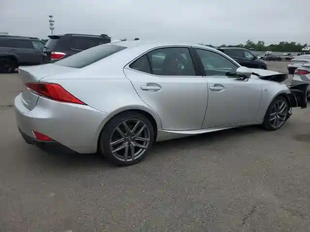 JTHC81D29K5037933 2019 LEXUS IS-2