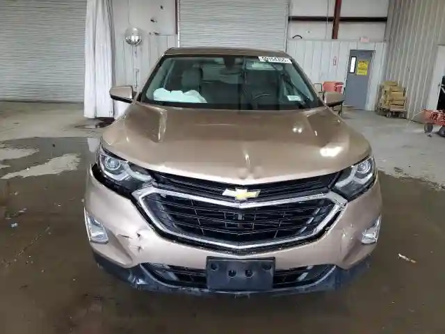 2GNAXUEV8K6107682 2019 CHEVROLET EQUINOX-4