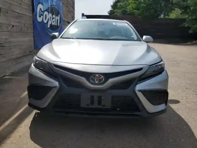 4T1G11AKXRU908202 2024 TOYOTA CAMRY-4