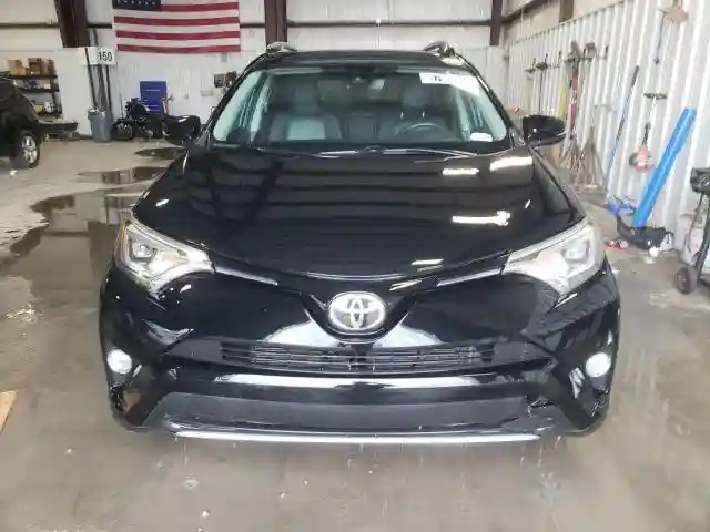 2T3YFREV8JW427529 2018 TOYOTA RAV4-4