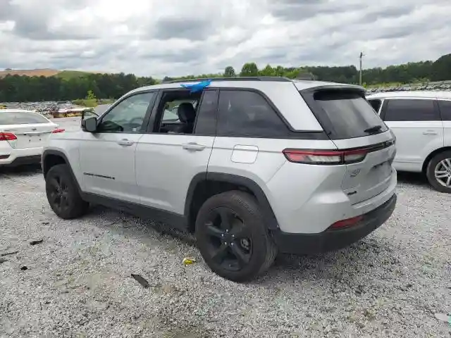 1C4RJHBG4PC666672 2023 JEEP GRAND CHEROKEE-1