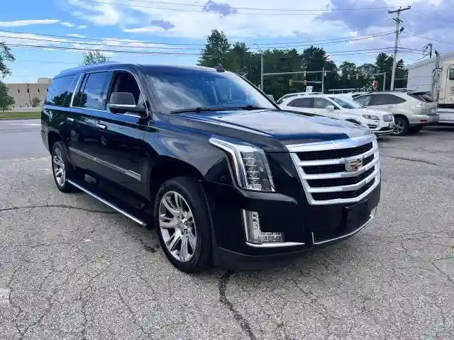1GYS4JKJ6GR111807 2016 CADILLAC ESCALADE-0
