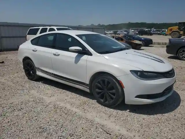 1C3CCCBB0FN717664 2015 CHRYSLER 200-3