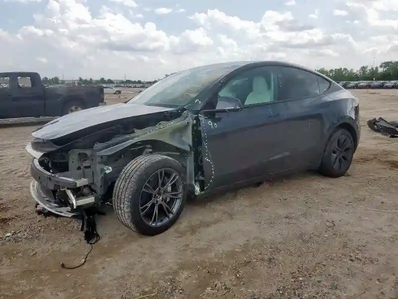 7SAYGDEE2RA308165 2024 TESLA MODEL Y-0