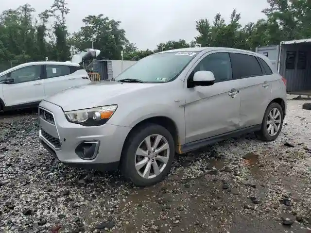 4A4AP3AU7FE001864 2015 MITSUBISHI OUTLANDER-0