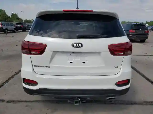 5XYPGDA59KG558888 2019 KIA SORENTO-5