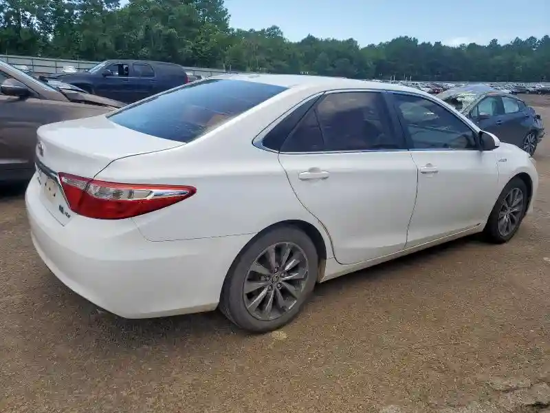 4T1BD1FK0FU144379 2015 TOYOTA CAMRY-2