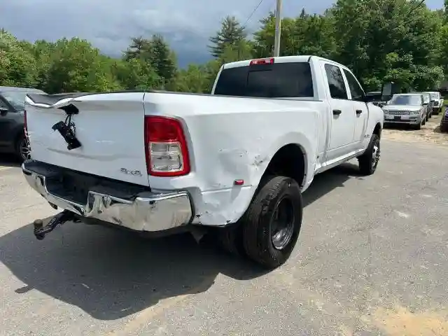 3C63RRGL2NG237476 2022 RAM 3500-2