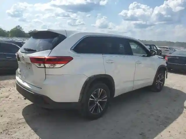 5TDZARFH8HS027493 2017 TOYOTA HIGHLANDER-2