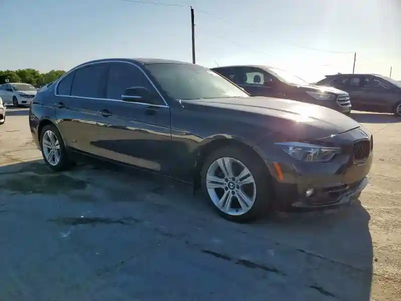 WBA8E1C31HA156504 2017 BMW 3 SERIES-3