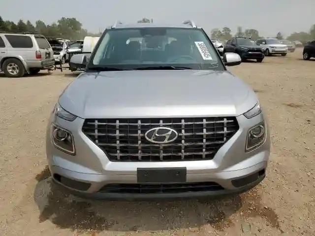 KMHRC8A35SU355050 2025 HYUNDAI VENUE-4
