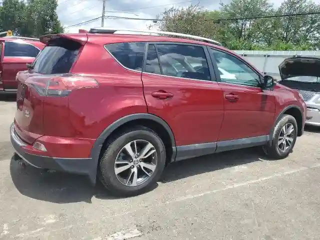 2T3RFREV9JW720585 2018 TOYOTA RAV4-2
