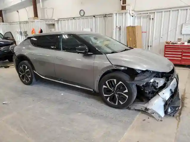 KNDC3DLC3N5028967 2022 KIA EV6 LIGHT-3