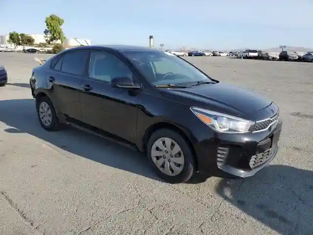 3KPA24AB1KE228556 2019 KIA RIO-3