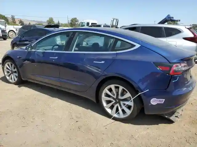 5YJ3E1EA3JF046947 2018 TESLA MODEL 3-1