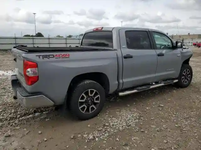 5TFDY5F16KX793774 2019 TOYOTA TUNDRA-2