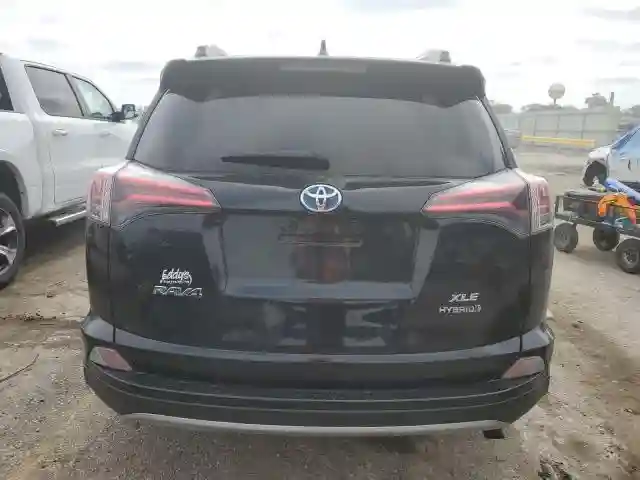 JTMRJREV6JD157913 2018 TOYOTA RAV4-5