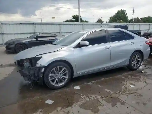 4T1BF1FK1HU401739 2017 TOYOTA CAMRY-0