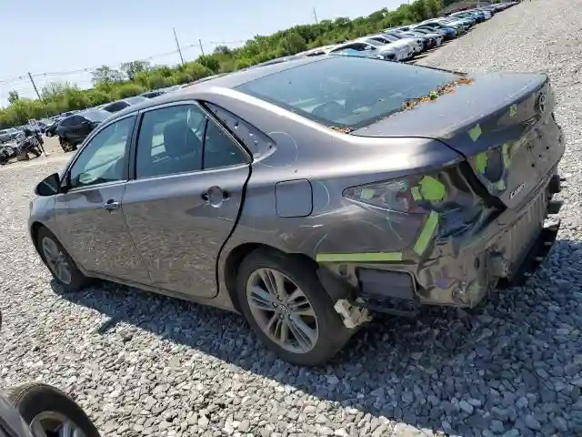 4T1BF1FK3HU300590 2017 TOYOTA CAMRY-1