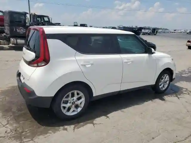 KNDJ23AU9N7832047 2022 KIA SOUL-2
