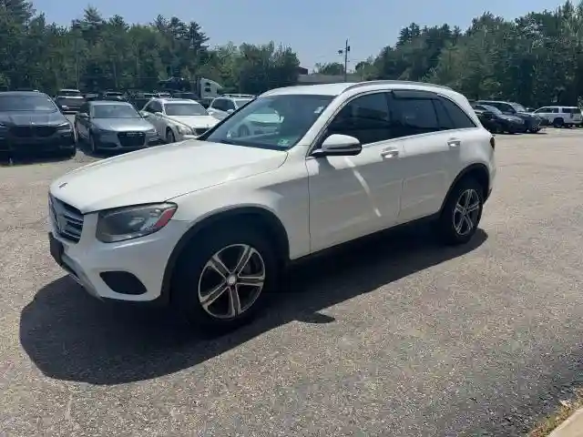 WDC0G4KB0GF010501 2016 MERCEDES-BENZ GLC-CLASS-1