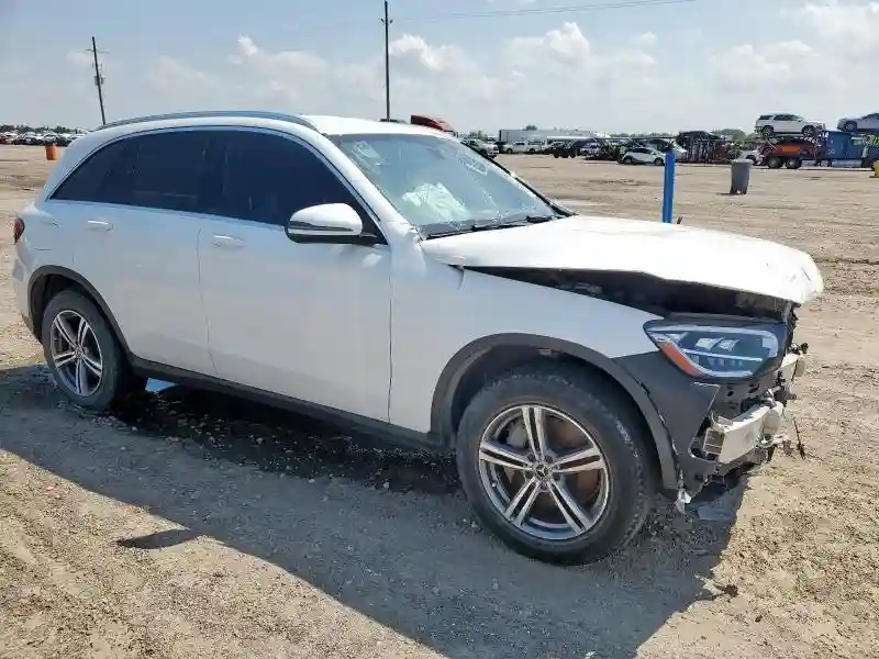 W1N0G8DB9LF776787 2020 MERCEDES-BENZ GLC-CLASS-3